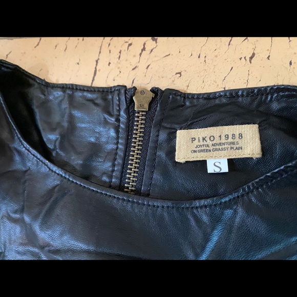 Piko 1988 Faux Leather Tank - Picture 6 of 6